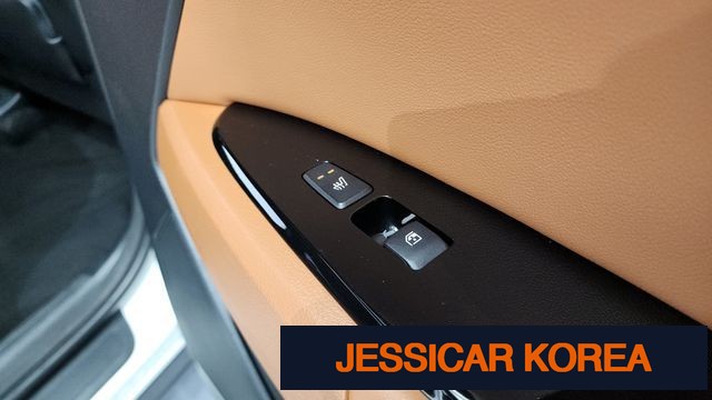 2022 Kia Sportage 5th Gen - Thumbnail 12