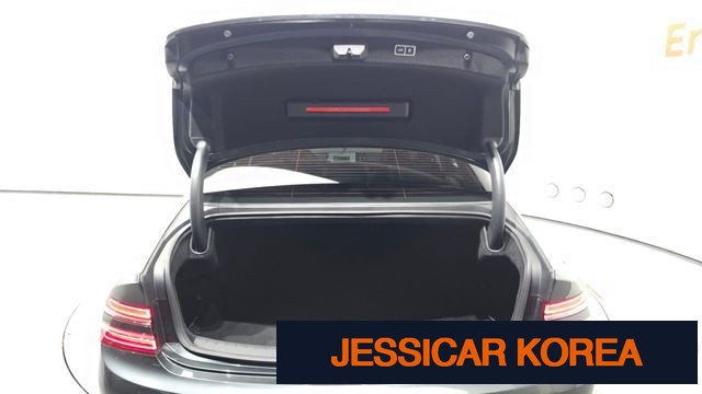 2021 Genesis G80 (RG3) - Thumbnail 3