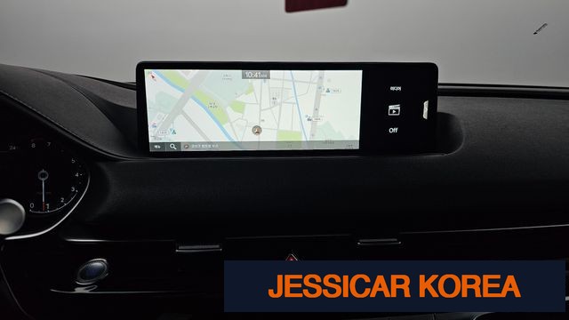 2021 Genesis G80 (RG3) - Thumbnail 14