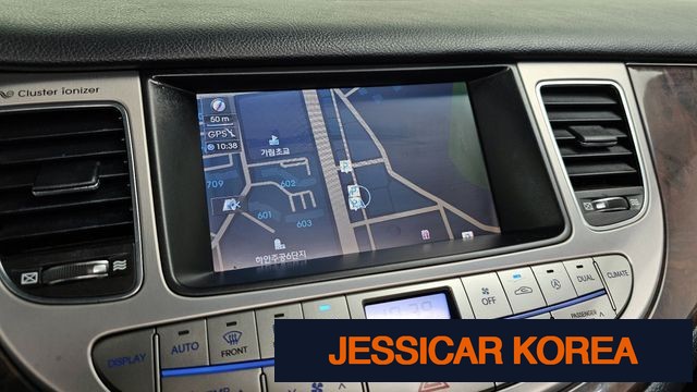 2009 Hyundai Genesis - Thumbnail 15