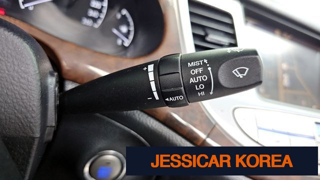 2009 Hyundai Genesis - Thumbnail 20