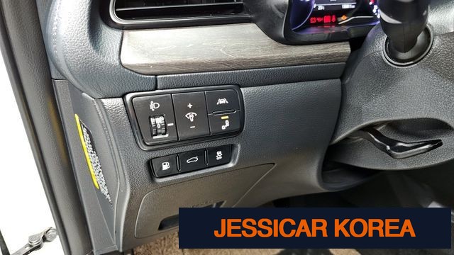 2020 Kia K7 Premier - Thumbnail 11