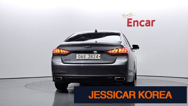2016 Hyundai Genesis DH - Thumbnail 2