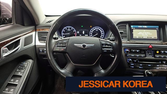 2016 Hyundai Genesis DH - Thumbnail 5