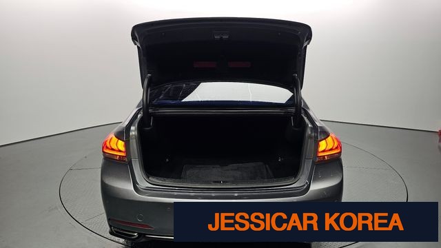 2016 Hyundai Genesis DH - Thumbnail 15