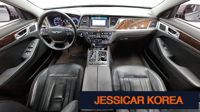 2016 Hyundai Genesis DH - Thumbnail 18