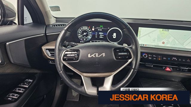 2022 Kia K8 - Thumbnail 4