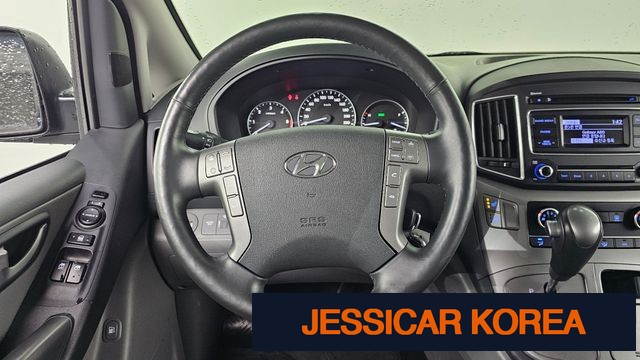 2021 Hyundai The New Grand Starex - Thumbnail 2