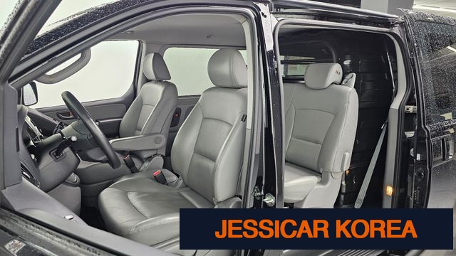 2021 Hyundai The New Grand Starex - Thumbnail 4