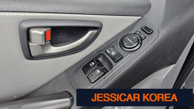 2021 Hyundai The New Grand Starex - Thumbnail 5