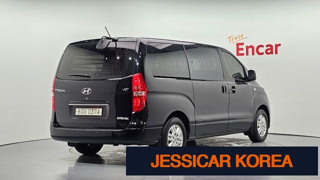 2021 Hyundai The New Grand Starex - Thumbnail 7