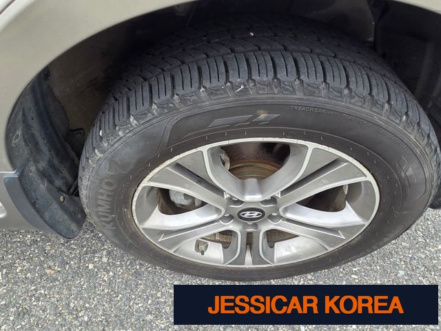 2015 Hyundai Veracruz - Thumbnail 2