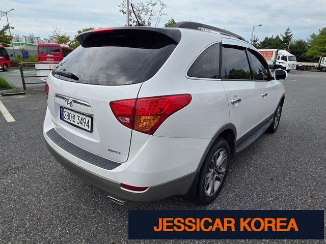 2015 Hyundai Veracruz - Thumbnail 9
