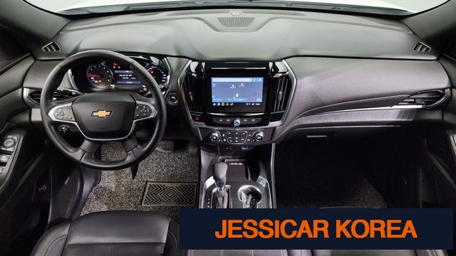 2023 Chevrolet Traverse - Thumbnail 12