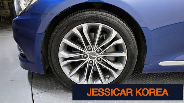 2016 Hyundai Genesis DH - Thumbnail 2