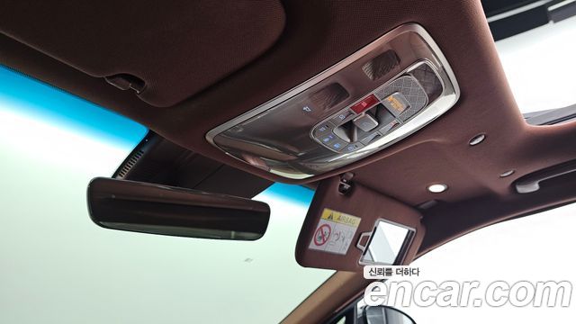 2022 Genesis G90 (RS4) - Thumbnail 17