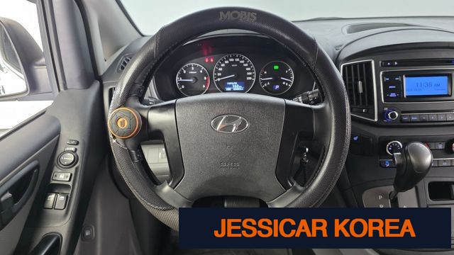 2020 Hyundai The New Grand Starex - Thumbnail 6