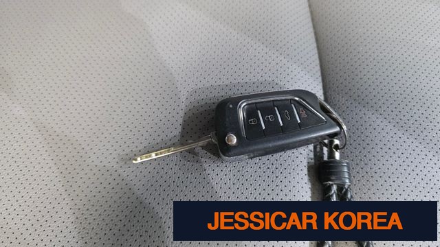 2020 Hyundai The New Grand Starex - Thumbnail 10