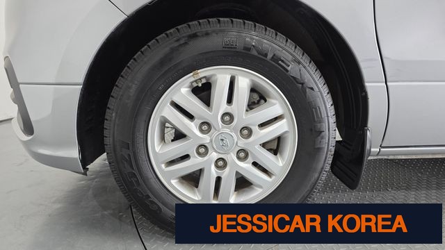 2020 Hyundai The New Grand Starex - Thumbnail 18