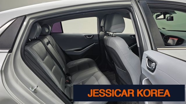 2019 Hyundai Ioniq Hybrid - Thumbnail 18