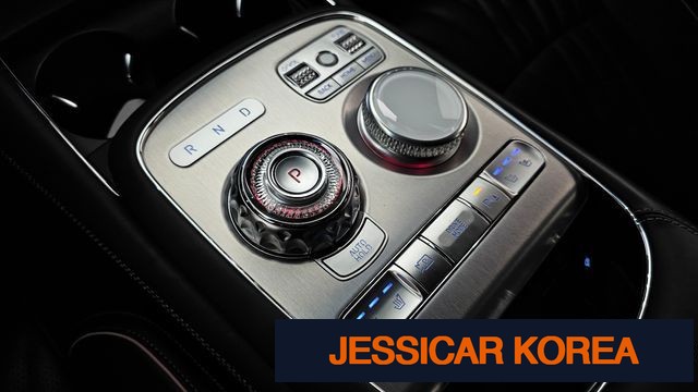 2022 Genesis G90 (RS4) - Thumbnail 14