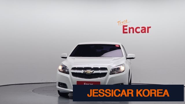 2016 Chevrolet Malibu - Thumbnail 6