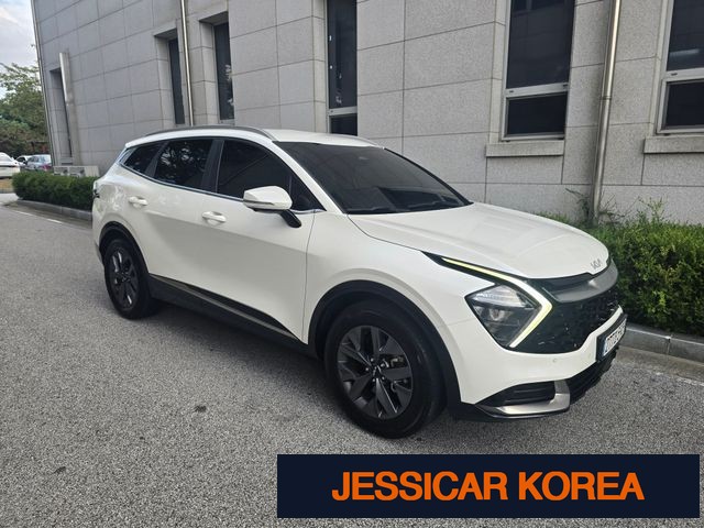 2023 Kia Sportage 5th Gen - Thumbnail 2
