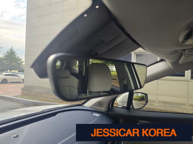 2023 Kia Sportage 5th Gen - Thumbnail 4