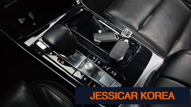 2020 Kia K7 Premier - Thumbnail 10