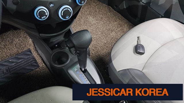 2012 Chevrolet Spark - Thumbnail 3