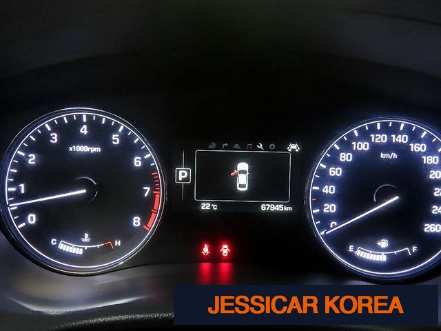 2016 Hyundai Genesis DH - Thumbnail 5