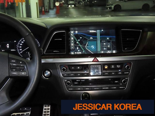 2016 Hyundai Genesis DH - Thumbnail 16