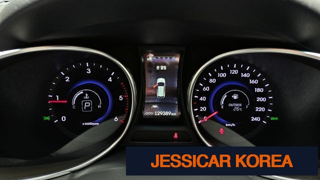 2015 Hyundai Santa Fe DM - Thumbnail 8