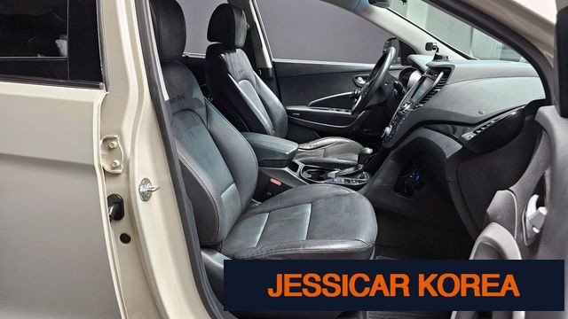2015 Hyundai Santa Fe DM - Thumbnail 17