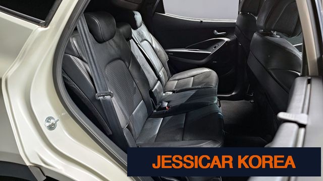 2015 Hyundai Santa Fe DM - Thumbnail 19