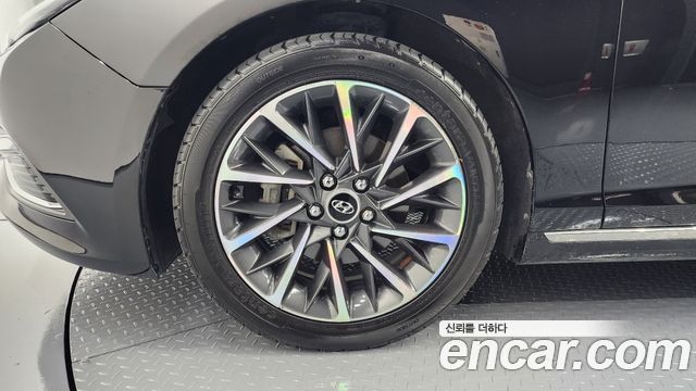 2015 Hyundai LF 쏘나타 하이브리드 - Thumbnail 9