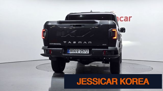 2026 Kia tasman - Thumbnail 3