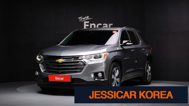 2020 Chevrolet Traverse - Thumbnail 18