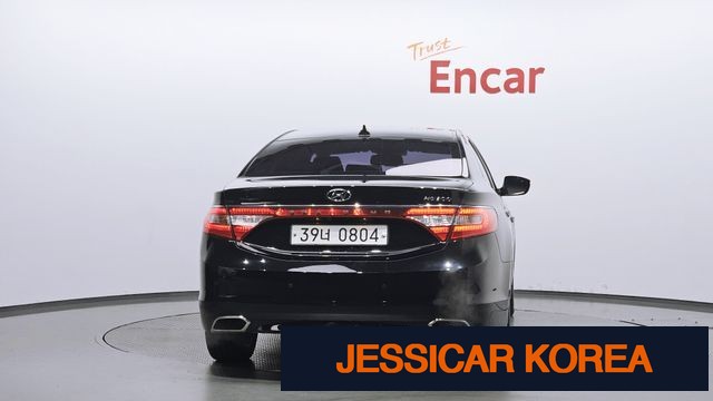 2016 Hyundai Grandeur HG - Thumbnail 14