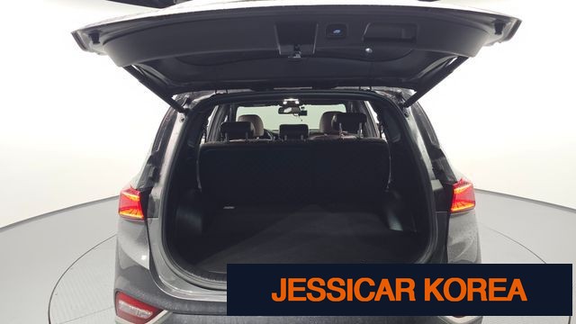 2019 Hyundai Santa Fe TM - Thumbnail 17