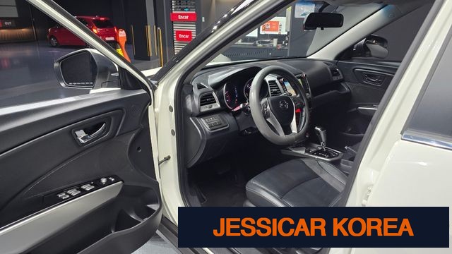 2016 KG Mobility Tivoli - Thumbnail 9