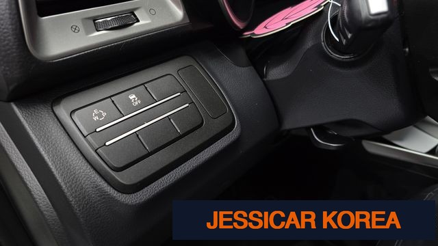 2016 KG Mobility Tivoli - Thumbnail 11