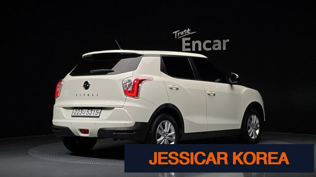 2016 KG Mobility Tivoli - Thumbnail 17