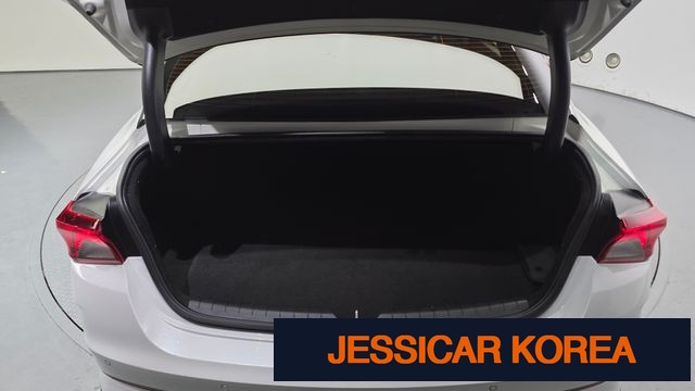 2022 Kia K5 3rd Gen - Thumbnail 14