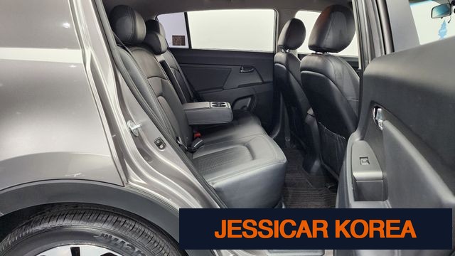 2013 Kia Sportage R - Thumbnail 4