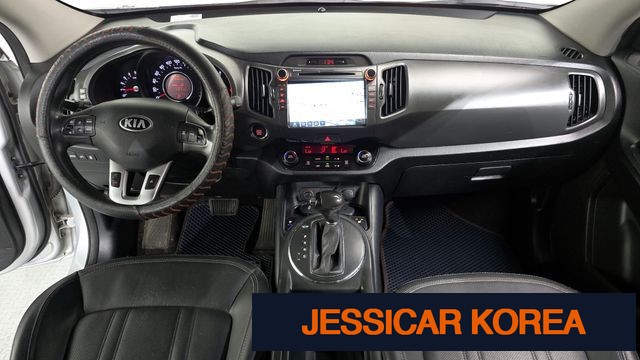 2013 Kia Sportage R - Thumbnail 2