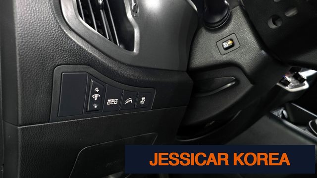 2013 Kia Sportage R - Thumbnail 12