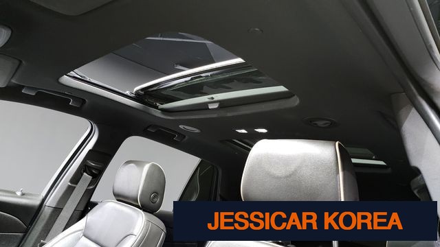 2022 Chevrolet Traverse - Thumbnail 3