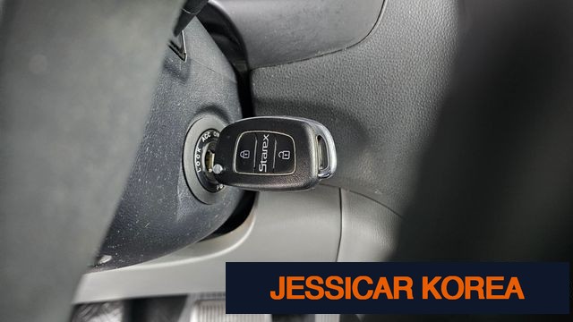 2019 Hyundai The New Grand Starex - Thumbnail 2