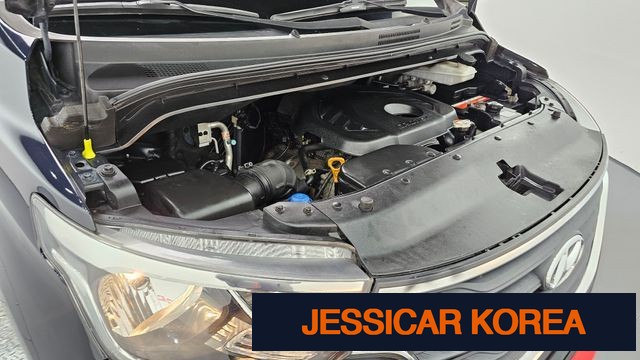 2019 Hyundai The New Grand Starex - Thumbnail 5